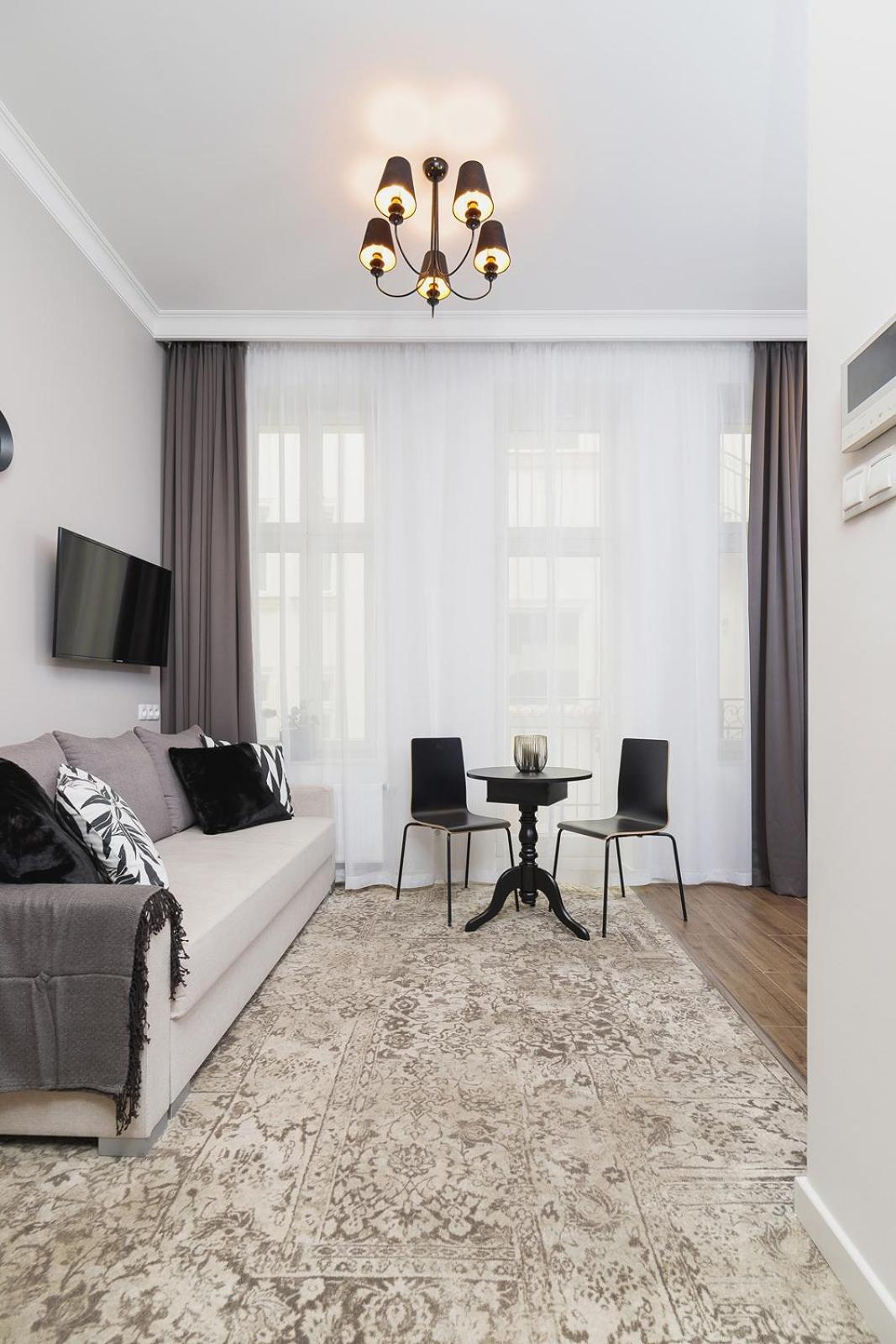Apartment With Balcony - Rakowicka 6 Street クラクフ エクステリア 写真